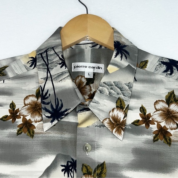 Pierre Cardin Hawaiian style  tropical button downn shirt, size Large - Picture 3 of 10